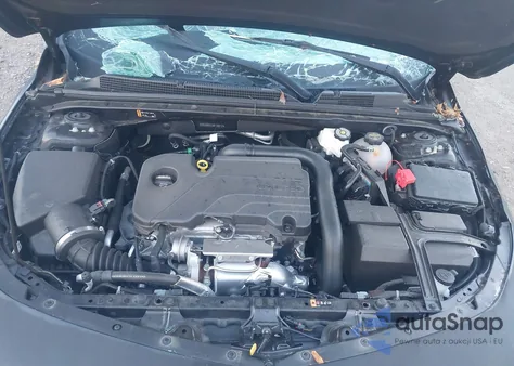 2025 Chevrolet Malibu Fwd Rs from USA, damaged, VIN 1G1ZG5ST2SF130717